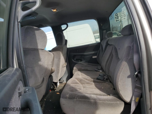 2002 GMC Sierra 2500HD SLE with VIN 1GTHK23UX2F248148, listed as a Copart auction lot 49129785 with 181,219 mi miles and Salvage Title. Bid and sale history available at carsss.com. Image 10.