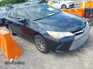 2017 Toyota Camry XLE with VIN 4T1BF1FK7HU276388, listed as a IAAI auction lot 42211770 with 138,365 mi miles and . Bid and sale history available at DreamBid. Image 1.