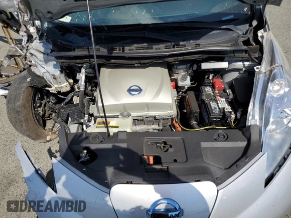 2015 Nissan LEAF SV with VIN 1N4AZ0CP2FC335101, listed as a Copart auction lot 63713993 with 0 mi miles. Bid and sale history available at carsss.com. Image 12.