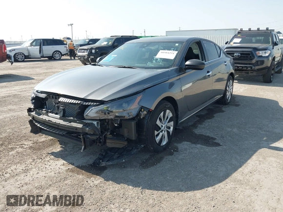 2024 Nissan Altima 2.5 S with VIN 1N4BL4BVXRN306547, listed as a IAAI auction lot 40504251 with 6,981 mi miles. Bid and sale history available at carsss.com. Image 19.