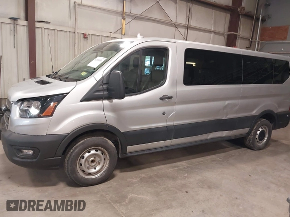 2020 Ford Transit Passenger XL with VIN 1FBAX2Y87LKB00485, listed as a IAAI auction lot 42188056 with 52,144 mi miles and . Bid and sale history available at DreamBid. Image 14.