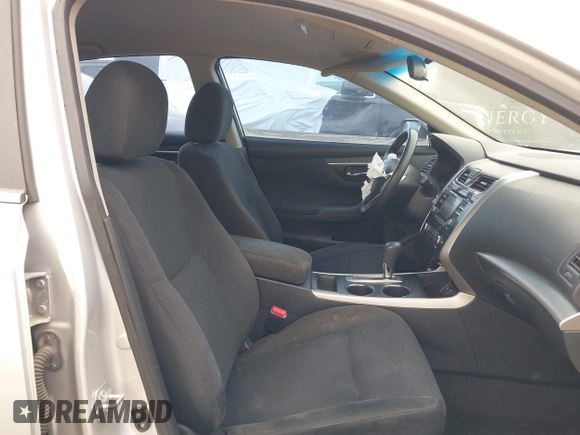 2015 Nissan Altima 2.5 S with VIN 1N4AL3AP4FN319380, listed as a IAAI auction lot 41477898 with 107,777 mi miles. Bid and sale history available at carsss.com. Image 5.