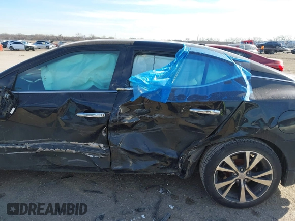 2017 Nissan Maxima SV with VIN 1N4AA6AP2HC418270, listed as a IAAI auction lot 41305536 with 158,298 mi miles. Bid and sale history available at carsss.com. Image 14.