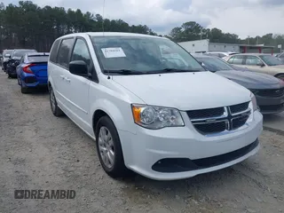 2017 Dodge Grand Caravan SE z VIN 2C4RDGBG9HR866909, wystawiony jako IAAI lot #41794561 z przebiegiem 218 228 mil mil oraz . Historia ofert i sprzedaży dostępna na DreamBid. Obrazek 1.