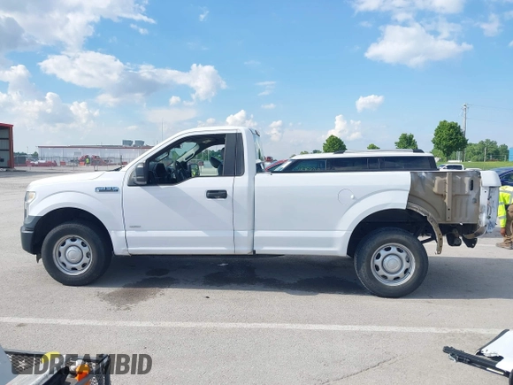 2016 Ford F-150 XL with VIN 1FTMF1CP6GKD46583, listed as a IAAI auction lot 42226353 with 89,890 mi miles and . Bid and sale history available at DreamBid. Image 15.