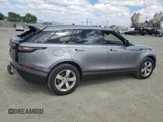 2020 Land Rover Range Rover Velar S z VIN SALYB2EX2LA242097, wystawiony jako Copart lot #53985615 z przebiegiem 45 714 mil mil oraz Szkody całkowita. Historia ofert i sprzedaży dostępna na DreamBid. Obrazek 3.