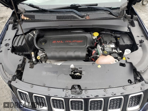 2018 Jeep Compass Sport with VIN 3C4NJCAB0JT233367, listed as a Copart auction lot 85420204 with 105,812 mi miles and Salvage Title. Bid and sale history available at carsss.com. Image 13.