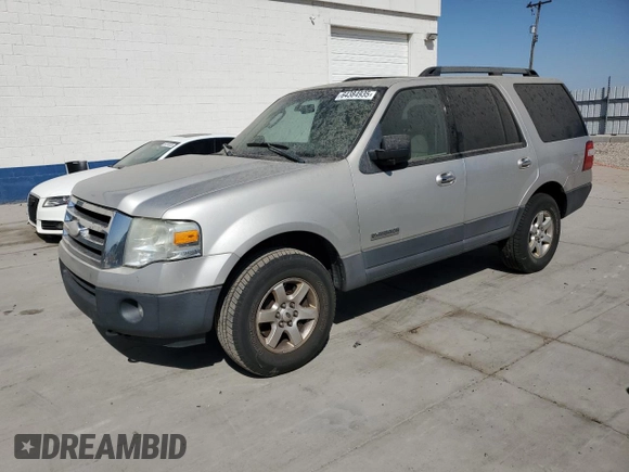 2007 Ford Expedition XLT with VIN 1FMFU16597LA84136, listed as a Copart auction lot 64384935 with 206,517 mi miles and Clean title. Bid and sale history available at DreamBid. Image 1.