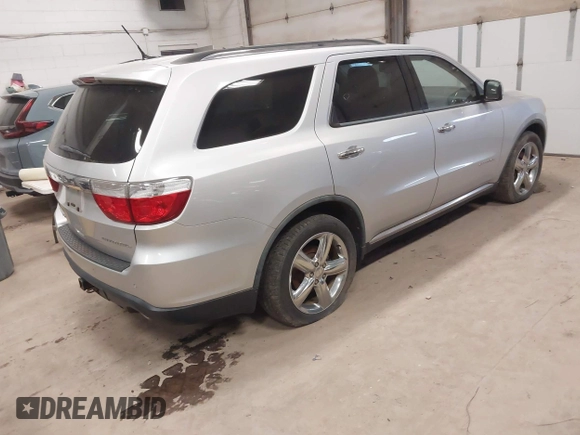 2011 Dodge Durango Citadel with VIN 1D4SE5GT6BC594914, listed as a IAAI auction lot 41838000 with 201,610 mi miles. Bid and sale history available at carsss.com. Image 4.