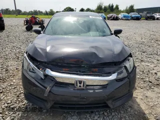 2017 Honda Civic LX z VIN 19XFC2F54HE000862, wystawiony jako Copart lot #57388705 z przebiegiem 110 355 mil mil oraz Szkoda całkowita • Salvage title. Historia ofert i sprzedaży dostępna na DreamBid. Obrazek 5.