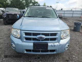 2009 Ford Escape Hybrid with VIN 1FMCU59309KB77043, listed as a Copart auction lot 63925395 with 201,171 mi miles and Clean title. Bid and sale history available at DreamBid. Image 5.
