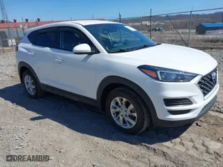 2021 Hyundai Tucson SE with VIN KM8J2CA44MU332082, listed as a IAAI auction lot 41890728 with 31,760 mi miles. Bid and sale history available at carsss.com. Image 1.