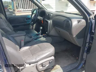 2002 Chevrolet TrailBlazer LTZ with VIN 1GNDT13S122374000, listed as a IAAI auction lot 42114054 with 196,703 mi miles and . Bid and sale history available at DreamBid. Image 5.