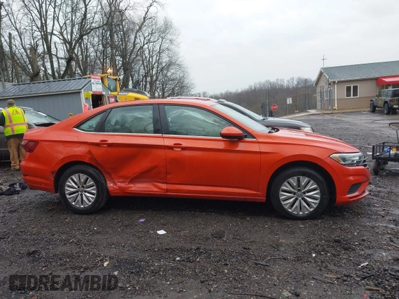 2020 Volkswagen Jetta S z VIN 3VWCB7BU1LM047424, wystawiony jako IAAI lot #41989854 z przebiegiem 36 020 mil mil oraz . Historia ofert i sprzedaży dostępna na DreamBid. Obrazek 14.