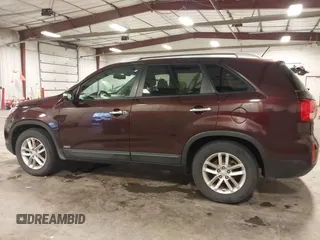 2014 Kia Sorento LX z VIN 5XYKTCA67EG541133, wystawiony jako IAAI lot #42335504 z przebiegiem 83 584 mil mil oraz . Historia ofert i sprzedaży dostępna na DreamBid. Obrazek 15.
