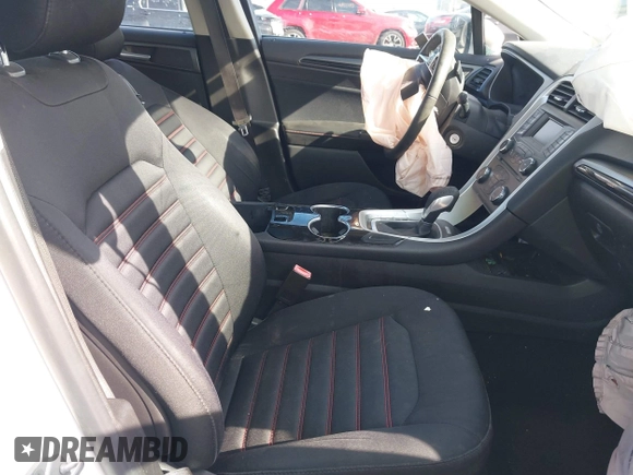 2014 Ford Fusion SE with VIN 3FA6P0H98ER168460, listed as a IAAI auction lot 41948476 with 186,258 mi miles and . Bid and sale history available at carsss.com. Image 5.