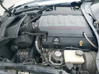 2016 Chevrolet Corvette 2LT z VIN 1G1YD2D78G5111752, wystawiony jako IAAI lot #41913683 z przebiegiem 82 144 mil mil oraz . Historia ofert i sprzedaży dostępna na DreamBid. Obrazek 21.