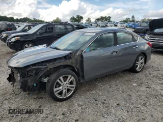 2016 Nissan Altima SL with VIN 1N4BL3AP1GC118859, listed as a Copart auction lot 62274255 with 179,128 mi miles and Salvage title. Bid and sale history available at DreamBid. Image 1.
