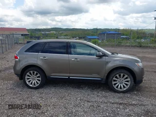 2012 Lincoln MKX with VIN 2LMDJ8JK4CBL11396, listed as a IAAI auction lot 42173631 with 184,597 mi miles and . Bid and sale history available at DreamBid. Image 13.