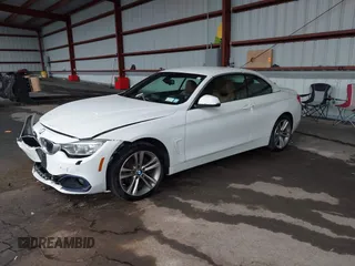 2017 BMW 4 Series 430i xDrive z VIN WBA4U9C30H5H64364, wystawiony jako IAAI lot #42502753 z przebiegiem 100 988 mil mil oraz . Historia ofert i sprzedaży dostępna na DreamBid. Obrazek 17.
