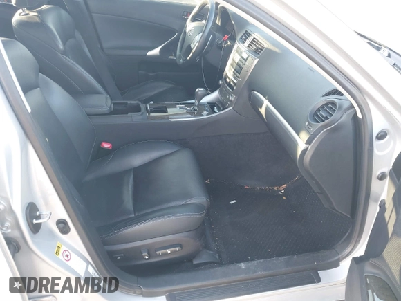 2011 Lexus IS 250 с VIN JTHBF5C20B5151426, выставлен на аукционе IAAI как лот 41313466 с пробегом 63 541 миль миль и . История ставок и продаж доступна на DreamBid. Изображение 5.