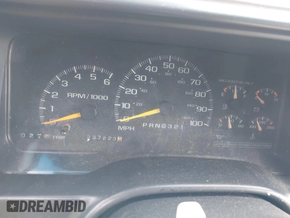 1997 GMC Yukon with VIN 1GKEK13R8VJ737324, listed as a IAAI auction lot 41675479 with 237,223 mi miles. Bid and sale history available at carsss.com. Image 7.