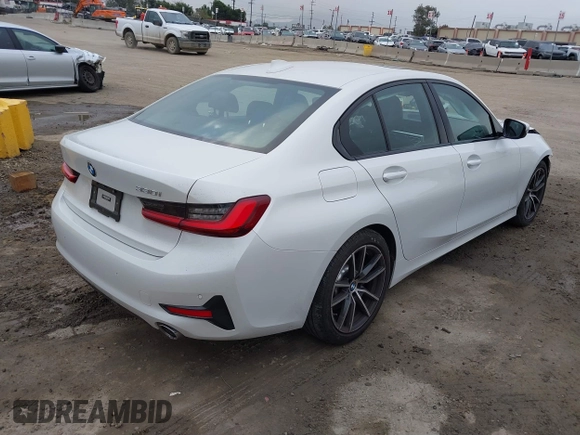 2022 BMW 3 Series 330i with VIN 3MW5R1J0XN8C67673, listed as a IAAI auction lot 41777963 with 21,812 mi miles and . Bid and sale history available at DreamBid. Image 4.