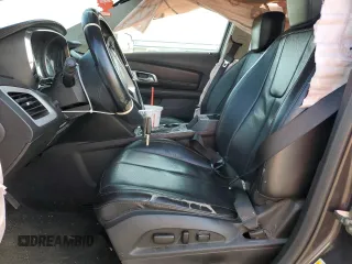 2015 GMC Terrain SLT z VIN 2GKALSEK1F6239353, wystawiony jako Copart lot #57828965 z przebiegiem 184 141 mil mil oraz Czysty tytuł • Clean title. Historia ofert i sprzedaży dostępna na DreamBid. Obrazek 7.