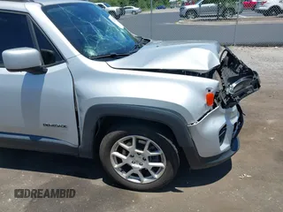 2020 Jeep Renegade Latitude with VIN ZACNJABB8LPL63973, listed as a IAAI auction lot 42552558 with 104,089 mi miles and . Bid and sale history available at DreamBid. Image 17.