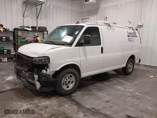 2019 GMC Savana Cargo Van with VIN 1GTW7AFG2K1300474, listed as a IAAI auction lot 41601074 with 85,158 mi miles. Bid and sale history available at carsss.com. Image 20.