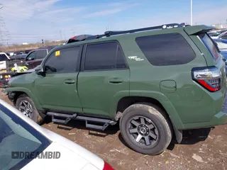 2022 Toyota 4Runner TRD Off Road Premium with VIN JTERU5JR1N6061136, listed as a IAAI auction lot 41890330 with 66,783 mi miles and . Bid and sale history available at DreamBid. Image 15.