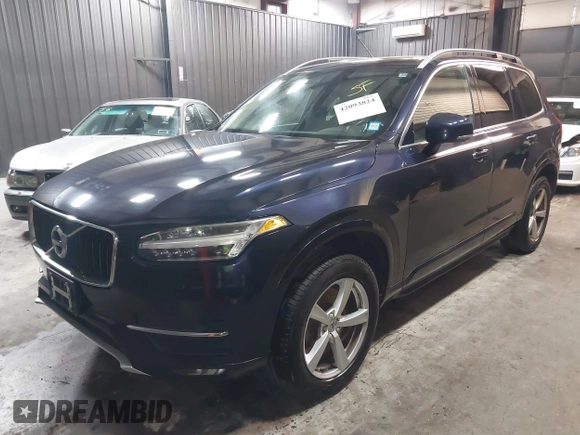2016 Volvo XC90 Momentum with VIN YV4102XK4G1073932, listed as a IAAI auction lot 42093824 with 122,013 mi miles. Bid and sale history available at carsss.com. Image 2.