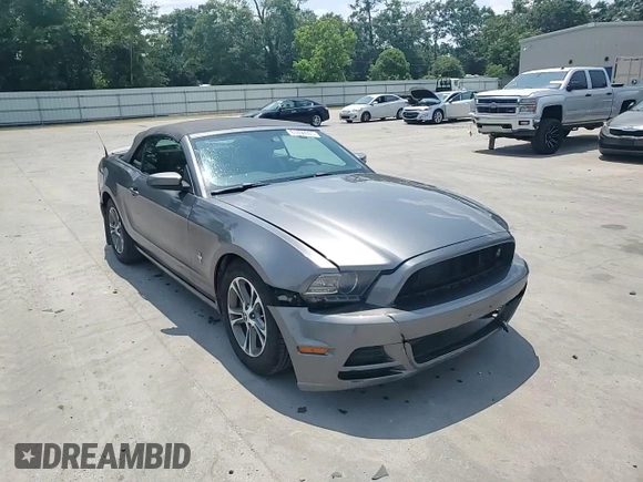 2014 Ford Mustang V6 with VIN 1ZVBP8EM6E5292579, listed as a Copart auction lot 61896995 with 129,872 mi miles and Salvage title. Bid and sale history available at DreamBid. Image 13.