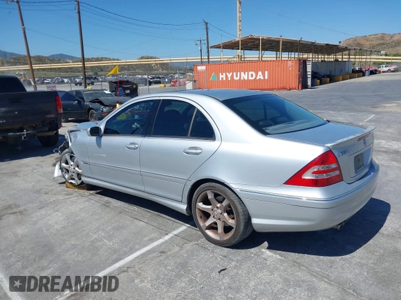 2007 Mercedes-Benz C 230 Sport с VIN WDBRF52H57F903725, выставлен на аукционе IAAI как лот 42310316 с пробегом 165 539 миль миль и . История ставок и продаж доступна на DreamBid. Изображение 3.