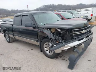 2006 Chevrolet Silverado 1500 LT1 with VIN 1GCEC19V66Z205344, listed as a IAAI auction lot 41565738 with 144,785 mi miles. Bid and sale history available at carsss.com. Image 1.