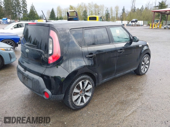 2015 Kia Soul + with VIN KNDJP3A55F7170527, listed as a IAAI auction lot 41981775 with 131,208 mi miles. Bid and sale history available at carsss.com. Image 4.