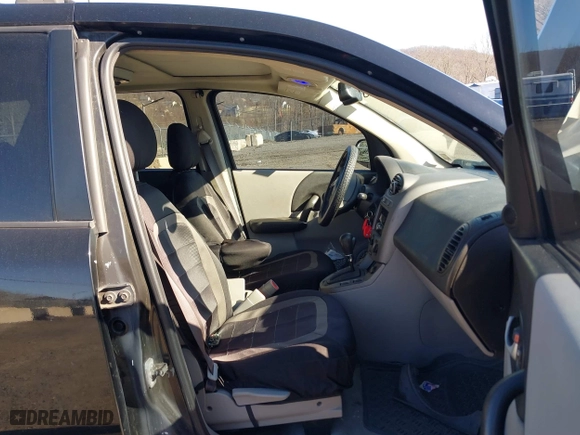2004 Saturn VUE V6 with VIN 5GZCZ63424S863458, listed as a IAAI auction lot 41893427 with 173,254 mi miles. Bid and sale history available at carsss.com. Image 5.