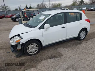 2010 Nissan Versa 1.8 S with VIN 3N1BC1CP4AL450272, listed as a IAAI auction lot 41987139 with 175,522 mi miles. Bid and sale history available at carsss.com. Image 2.