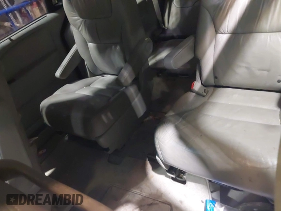 2007 Honda Odyssey EX-L with VIN 5FNRL38697B012944, listed as a IAAI auction lot 42144250 with 234,016 mi miles and . Bid and sale history available at DreamBid. Image 8.