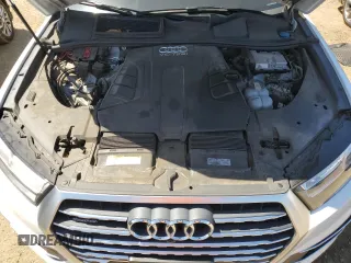 2018 Audi Q7 Premium Plus with VIN WA1LAAF77JD044442, listed as a Copart auction lot 52524565 with 88,041 mi miles and Salvage title. Bid and sale history available at DreamBid. Image 12.