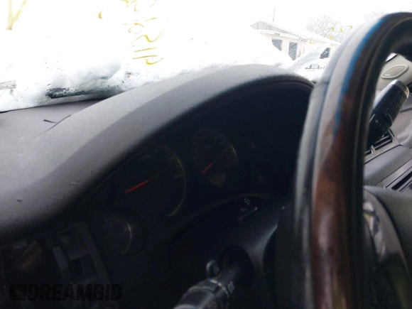 2008 GMC Yukon Denali z VIN 1GKFK63898J201334, wystawiony jako IAAI lot #41528354 z przebiegiem Nie podano mil oraz . Historia ofert i sprzedaży dostępna na DreamBid. Obrazek 7.