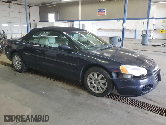 2004 Chrysler Sebring Limited z VIN 1C3EL65R94N151990, wystawiony jako Copart lot #53374215 z przebiegiem 66 257 mil mil oraz Szkoda całkowita • Salvage title. Historia ofert i sprzedaży dostępna na DreamBid. Obrazek 4.