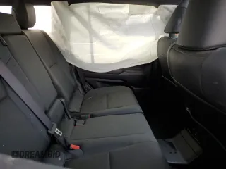 2024 Toyota Land Cruiser z VIN JTEABFAJ9RK004196, wystawiony jako Copart lot #54755695 z przebiegiem Nie podano mil oraz Szkody całkowita. Historia ofert i sprzedaży dostępna na DreamBid. Obrazek 11.