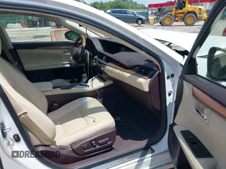 2016 Lexus ES 300h z VIN JTHBW1GG8G2110372, wystawiony jako IAAI lot #42278981 z przebiegiem 140 963 mil mil oraz . Historia ofert i sprzedaży dostępna na DreamBid. Obrazek 5.