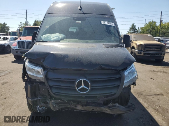 2024 Mercedes-Benz Sprinter with VIN W1Z4NFHY4RP668167, listed as a Copart auction lot 69724604 with 2,342 mi miles and Salvage Title. Bid and sale history available at DreamBid. Image 5.