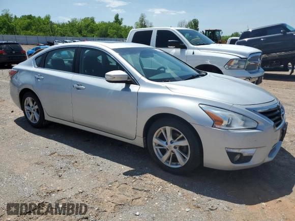 2014 Nissan Altima SV with VIN 1N4AL3AP7EN249534, listed as a Copart auction lot 54347665 with 225,857 mi miles and Clean Title. Bid and sale history available at DreamBid. Image 4.