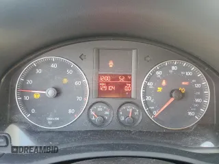 2008 Volkswagen Rabbit S с VIN WVWAB71K48W136325, выставлен на аукционе Copart как лот 82622124 с пробегом 129 104 миль миль и Списание • Salvage title. История ставок и продаж доступна на DreamBid. Изображение 9.