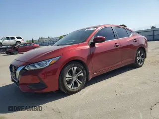 2021 Nissan Sentra SV z VIN 3N1AB8CVXMY267939, wystawiony jako Copart lot #55701135 z przebiegiem 50 530 mil mil oraz Szkoda całkowita • Salvage title. Historia ofert i sprzedaży dostępna na DreamBid. Obrazek 1.