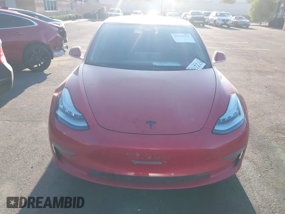 2018 Tesla Model 3 Long Range Battery with VIN 5YJ3E1EA3JF035785, listed as a IAAI auction lot 41986774 with 33,965 mi miles and . Bid and sale history available at DreamBid. Image 12.