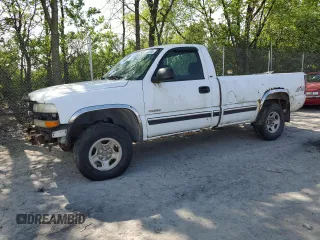 2002 Chevrolet Silverado 1500 LS with VIN 1GCEK14V32Z282564, listed as a Copart auction lot 56330345 with 125,834 mi miles and Clean Title. Bid and sale history available at DreamBid. Image 1.